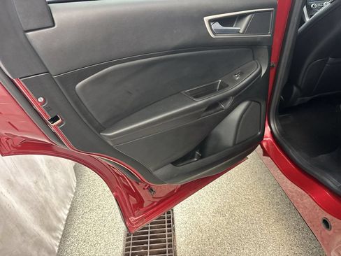 Used 2022 Ford Edge SEL w/ Convenience Package AWD/4WD image 19