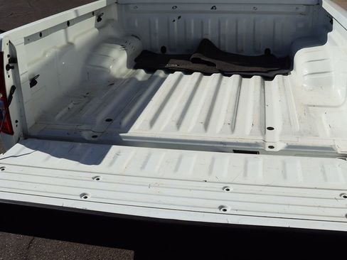 Used 2021 Nissan Frontier S image 25