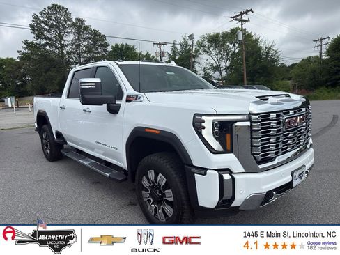 New 2026 GMC Sierra 2500 Denali w/ Technology Package AWD/4WD image 1