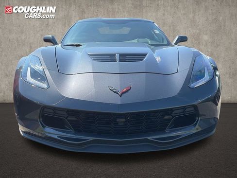 Used 2017 Chevrolet Corvette Z06 RWD image 2