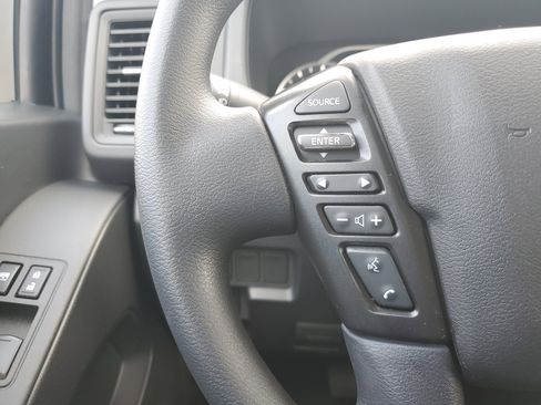 Certified 2024 Nissan Frontier S image 13