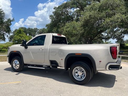 Used 2026 GMC Sierra 3500 SLE AWD/4WD image 7