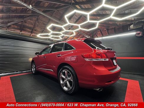 Used 2012 Toyota Venza XLE w/ XLE Premium Pkg FWD image 4
