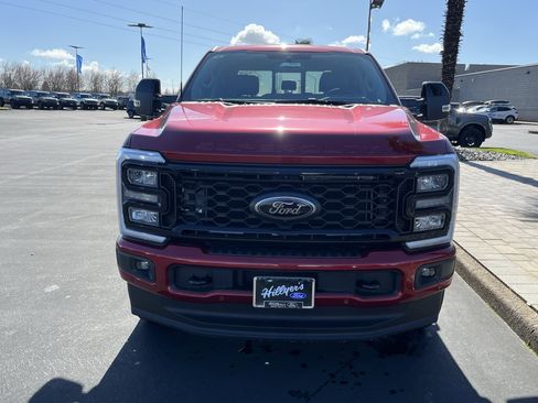 New 2026 Ford F350 Lariat w/ Black Appearance Package image 5
