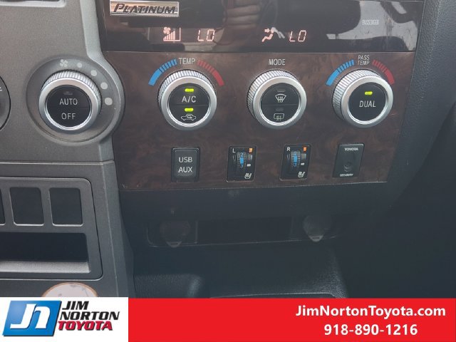 Used 2011 Toyota Tundra Limited w/ Platinum Pkg AWD/4WD image 20