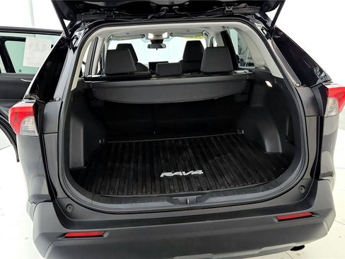 Certified 2025 Toyota RAV4 XLE AWD/4WD image 20