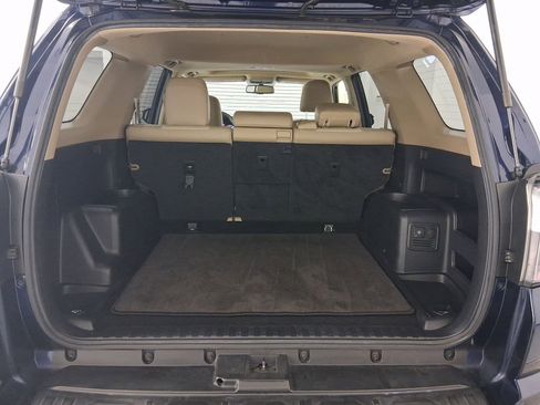 Used 2015 Toyota 4Runner SR5 Premium image 28