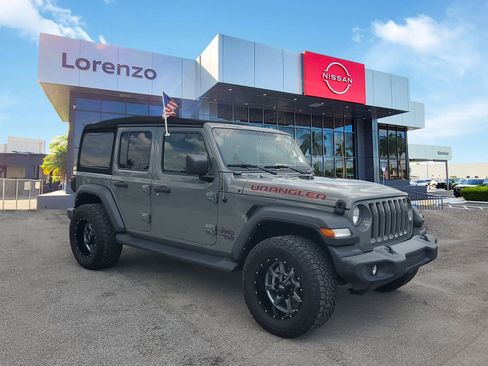 Used 2021 Jeep Wrangler Unlimited Sport image 3