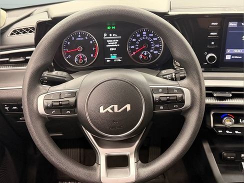 Certified 2023 Kia K5 LXS FWD image 26