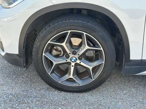 Used 2017 BMW X1 xDrive28i image 9
