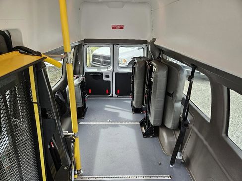 Used 2013 Ford E-350 and Econoline 350 Extended Super Duty w/ PWR Group RWD image 34
