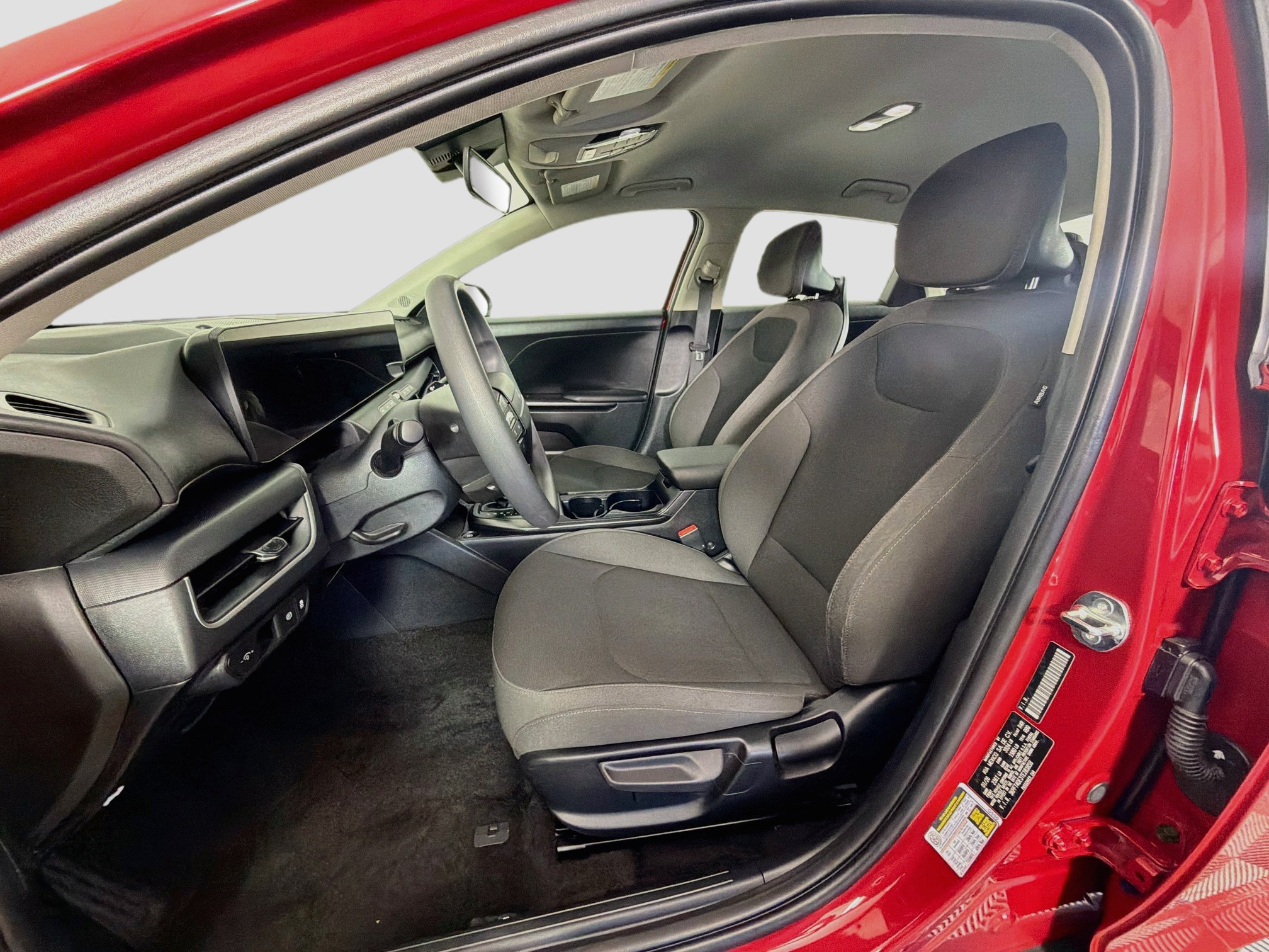 Used 2026 Kia K4 FWD image 13