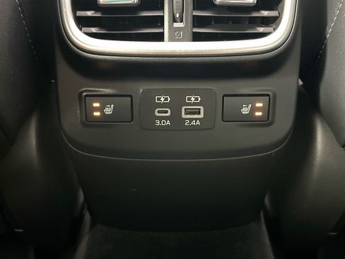 Used 2023 Subaru Outback Touring XT AWD/4WD image 27