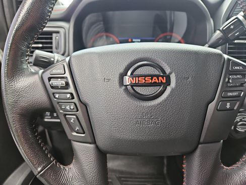 Used 2021 Nissan Titan PRO-4X w/ Pro-4x Utility Package AWD/4WD image 18