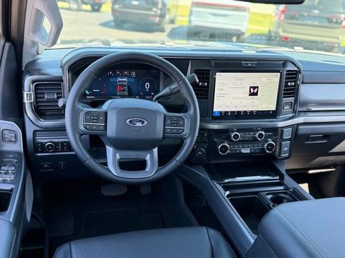 Used 2026 Ford F250 Lariat w/ Chrome Package AWD/4WD image 17