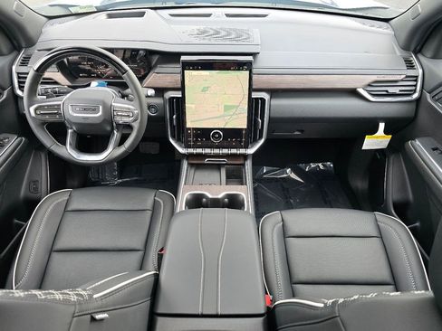 New 2026 GMC Acadia Denali w/ Super Cruise Package image 28