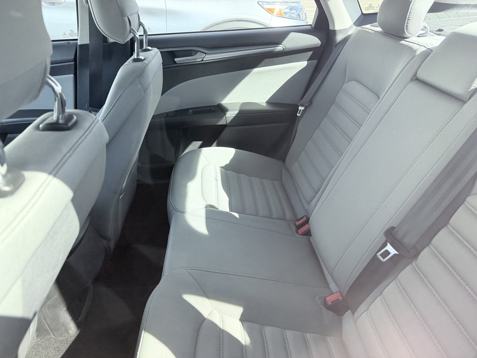 Used 2014 Ford Fusion S FWD image 3