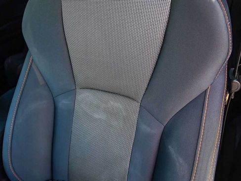 Used 2018 Subaru Crosstrek 2.0i Premium AWD/4WD image 28