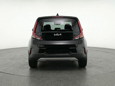 Used 2025 Kia Soul LX w/ LX Technology Package image 7