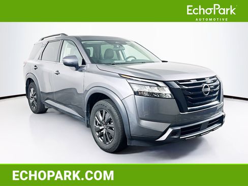 Used 2022 Nissan Pathfinder SV w/ SV Black Package FWD image 1