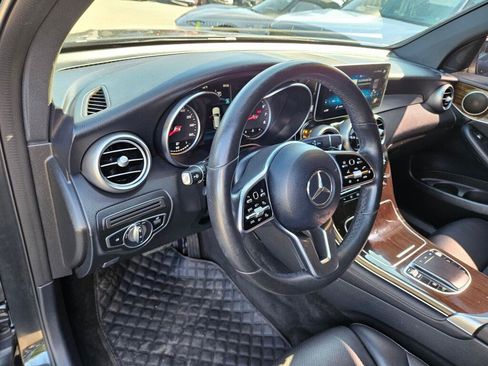 Used 2020 Mercedes-Benz GLC 300 4MATIC image 18