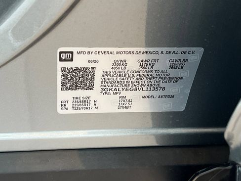 New 2027 GMC Terrain AT4 w/ Convenience Package III AWD/4WD image 29