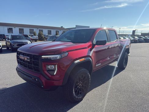 New 2026 GMC Canyon Elevation w/ Convenience Package image 2