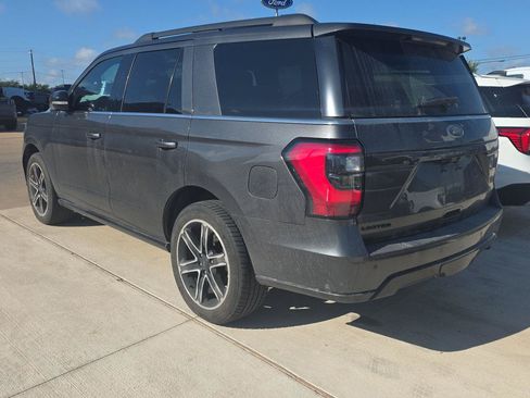 Used 2019 Ford Expedition Limited w/ Equipment Group 303A RWD image 8