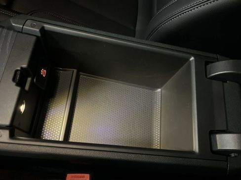 New 2025 BMW 330i xDrive Sedan w/ Convenience Package image 21