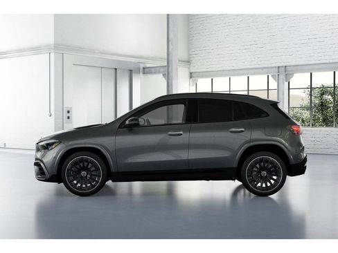 New 2026 Mercedes-Benz GLA 250 4MATIC image 34
