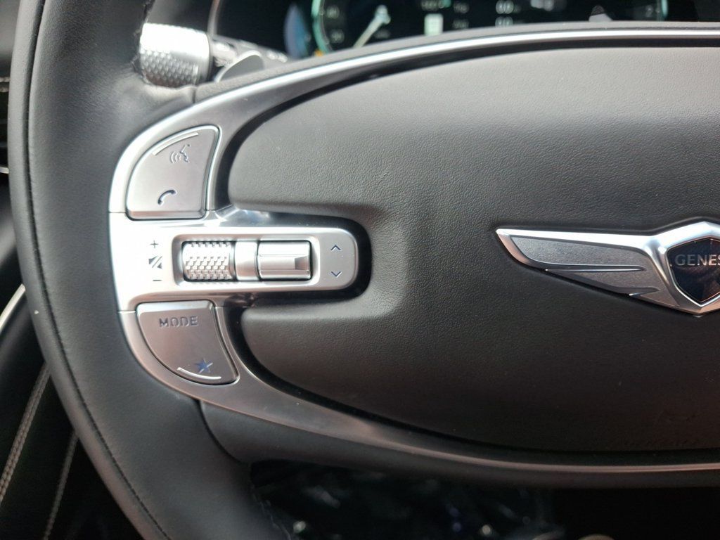 Used 2024 Genesis GV80 3.5T w/ Prestige Package AWD/4WD image 17