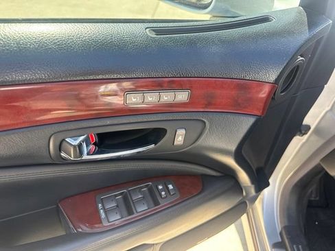 Used 2007 Lexus LS 460 L RWD image 9
