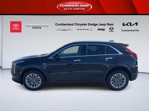 Used 2024 Cadillac XT4 Premium Luxury image 4