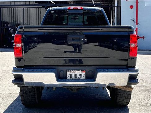 Used 2018 Chevrolet Silverado 2500 LT w/ LT Fleet Plus Package AWD/4WD image 5