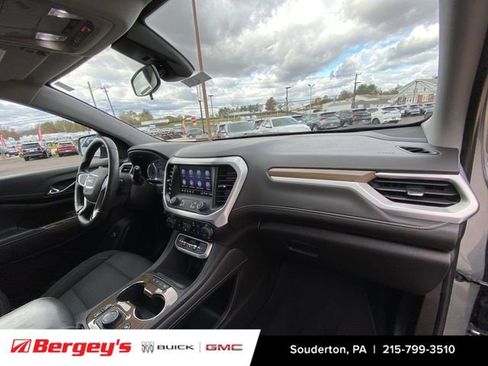 Certified 2023 GMC Acadia SLE w/ Driver Convenience Package image 32