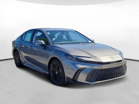 New 2026 Toyota Camry SE w/ Multimedia Upgrade Package FWD image 3