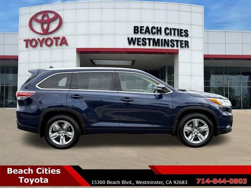 Used 2015 Toyota Highlander Limited w/ Driver Technology Package image 13