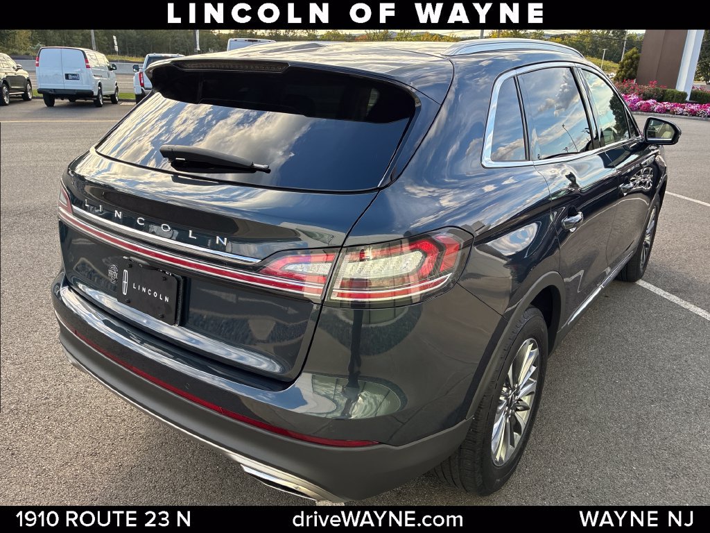 Certified 2023 Lincoln Nautilus AWD w/ Premium Package image 8