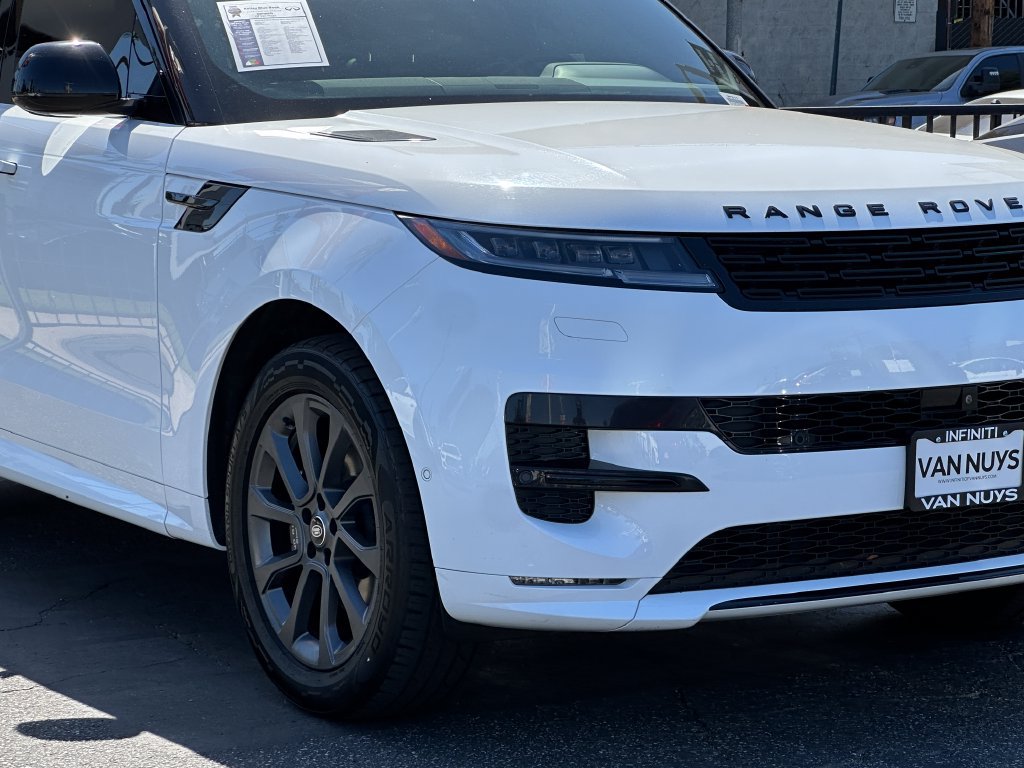 Used 2024 Land Rover Range Rover Sport Dynamic SE AWD/4WD image 11