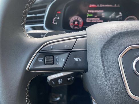 Used 2025 Audi Q7 3.0T Premium w/ Convenience Package image 24