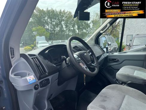 Used 2019 Ford Transit 250 148 High Roof Extended RWD image 10