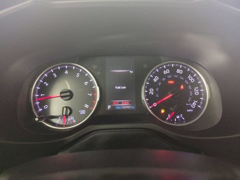 Used 2021 Toyota RAV4 LE FWD image 33