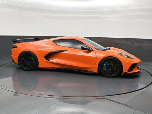 Used 2023 Chevrolet Corvette Stingray Preferred Cpe w/ Battery Protection Package RWD image 7