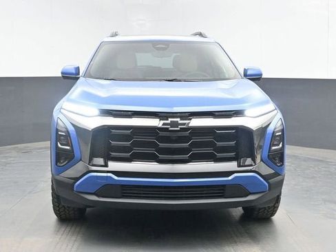 New 2026 Chevrolet Equinox ACTIV w/ Convenience Package III FWD image 3