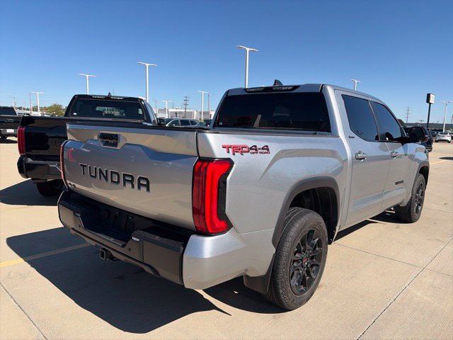 Used 2025 Toyota Tundra Limited w/ TRD Off-Road Package AWD/4WD image 7