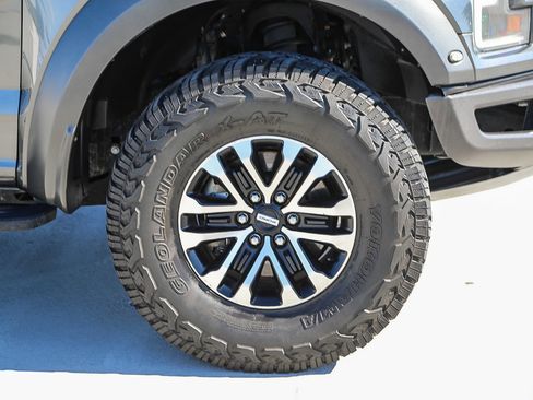 Used 2019 Ford F150 Raptor image 10
