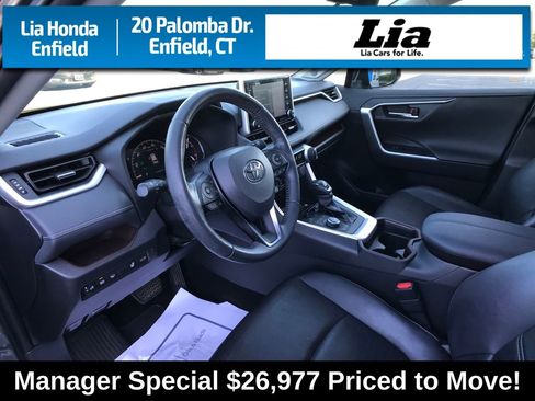 Used 2019 Toyota RAV4 Limited image 16