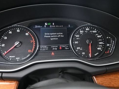 Used 2023 Audi Q5 2.0T Premium w/ Convenience Package AWD/4WD image 12