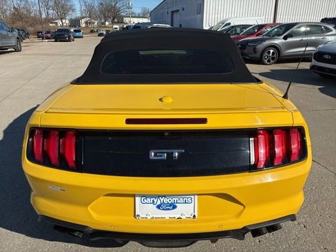 Used 2018 Ford Mustang GT Premium w/ Equipment Group 401A image 7
