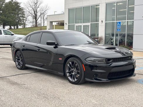 Used 2023 Dodge Charger Scat Pack w/ Plus Group image 2